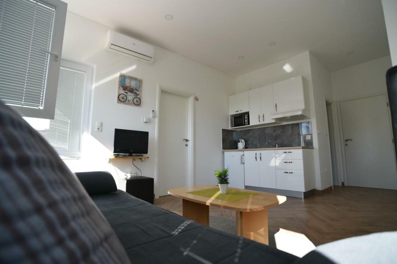 Apartments Armando Zadar Ngoại thất bức ảnh